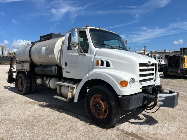 Sterling L7500 Бетономішалки (Автобетонозмішувачі)