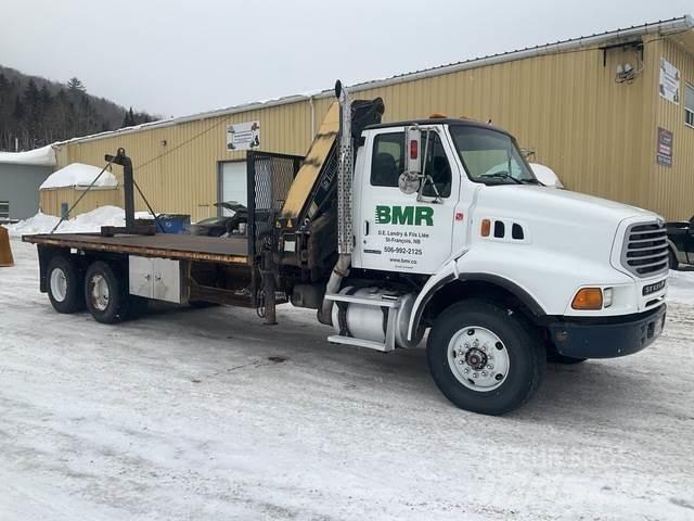 Sterling L8500 Вантажівки / спеціальні
