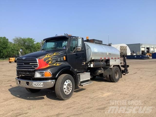 Sterling L8500 Бетономішалки (Автобетонозмішувачі)