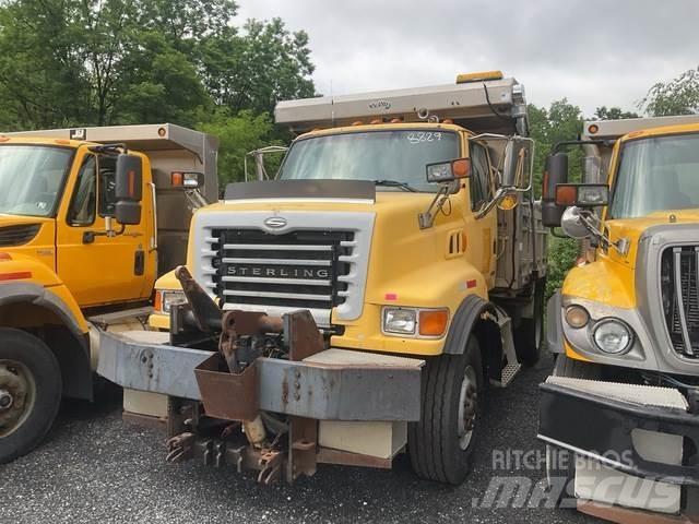 Sterling L8500 Снігоочищувальні ножі та плуги