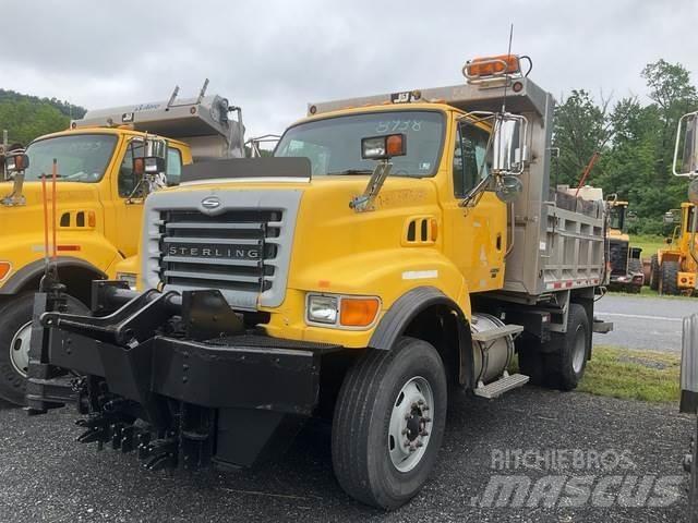 Sterling L8500 Снігоочищувальні ножі та плуги
