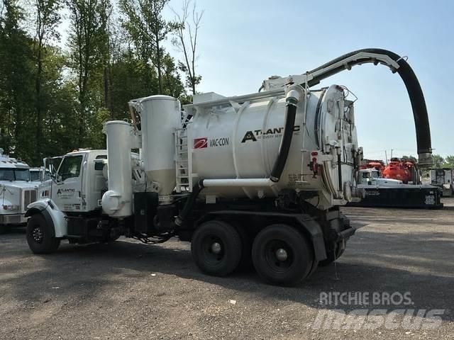 Sterling L9500 Гусеничні екскаватори