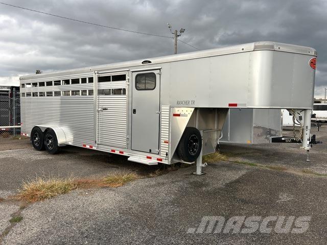 Sundowner  Трейлери для транспортування тварин