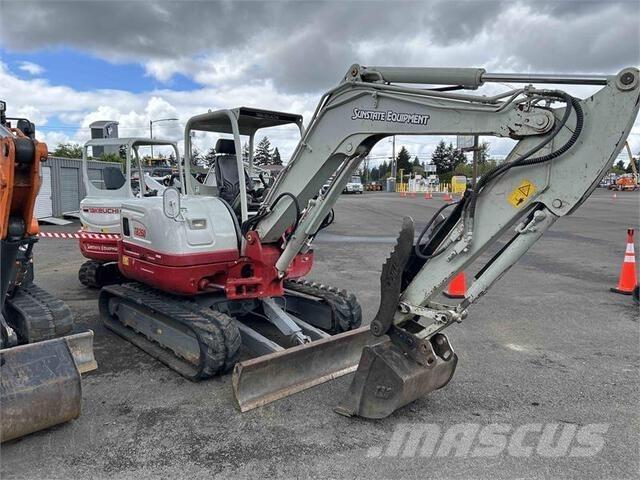 Takeuchi TB260 Гусеничні екскаватори