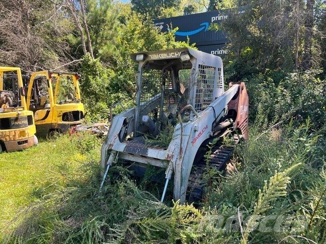 Takeuchi TL130 Міні-навантажувачі