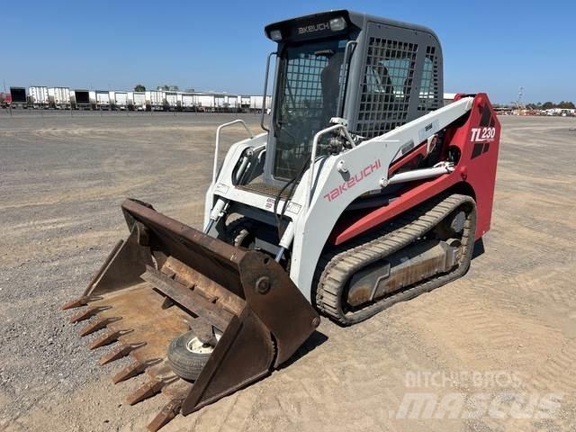Takeuchi TL230 Міні-навантажувачі