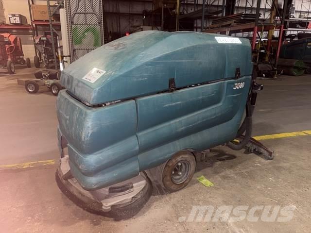 Tennant 5680 Підлогомиючі машини