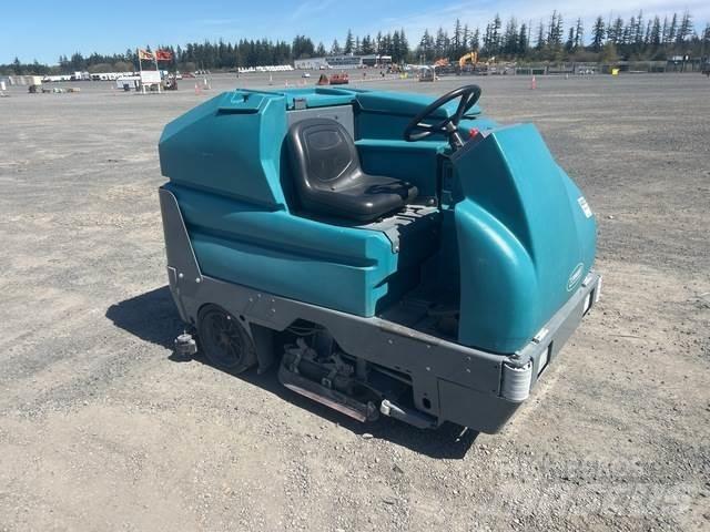 Tennant 7300 Підлогомиючі машини