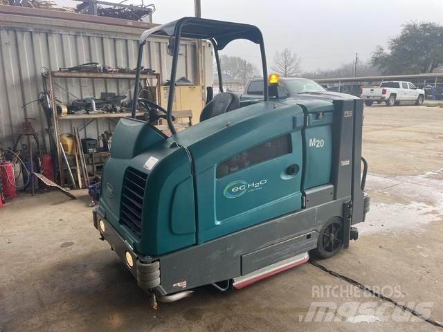 Tennant M20 Підлогомиючі машини