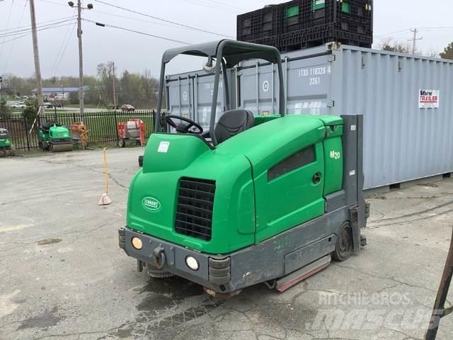 Tennant M20 Підлогомиючі машини