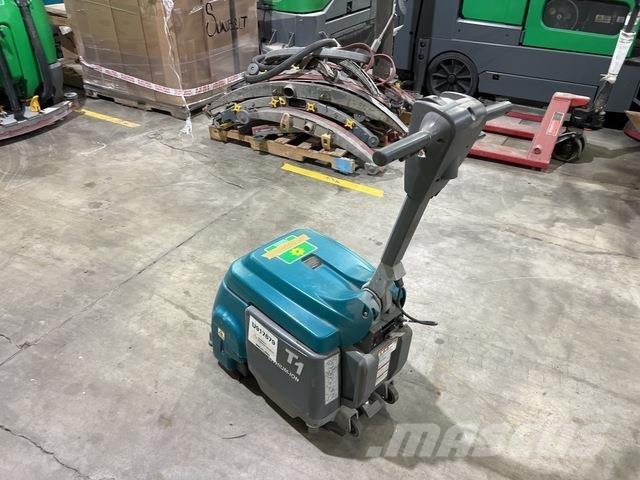 Tennant T1B Підлогомиючі машини
