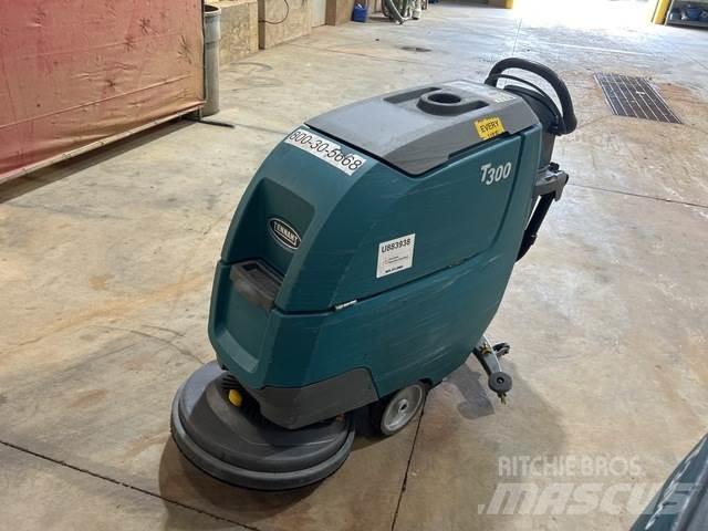 Tennant T300 Підлогомиючі машини