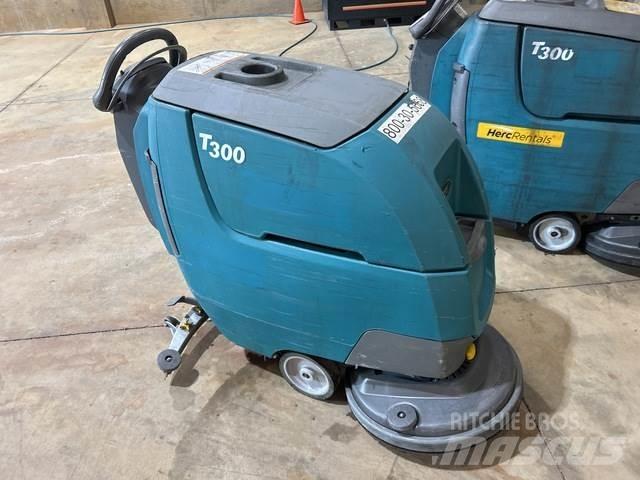Tennant T300 Підлогомиючі машини