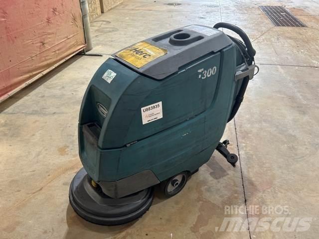 Tennant T300 Підлогомиючі машини