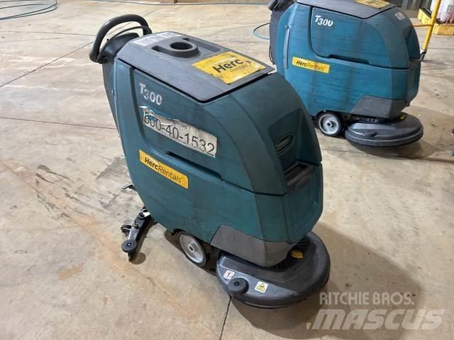 Tennant T300 Підлогомиючі машини
