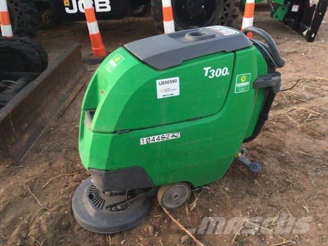 Tennant T300 Підлогомиючі машини