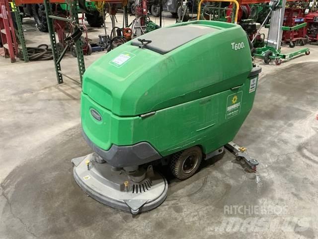 Tennant T600E Підлогомиючі машини