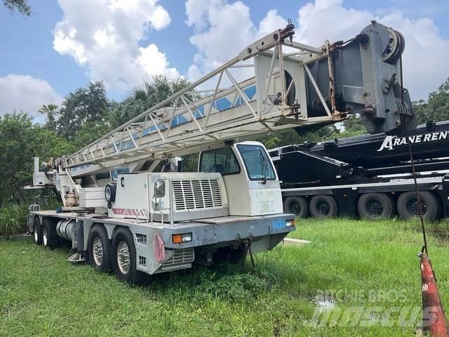 Terex T775 Гусеничні крани