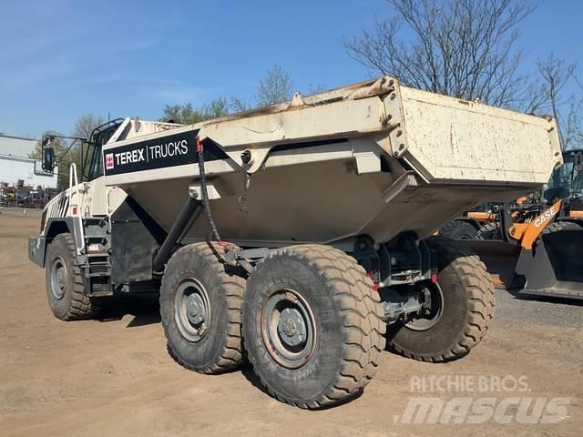 Terex TA300 Зчленовані самоскиди