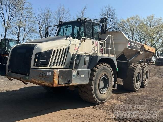 Terex TA400 Зчленовані самоскиди