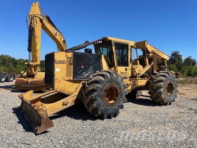 Tigercat 620D Трельовочні трактора