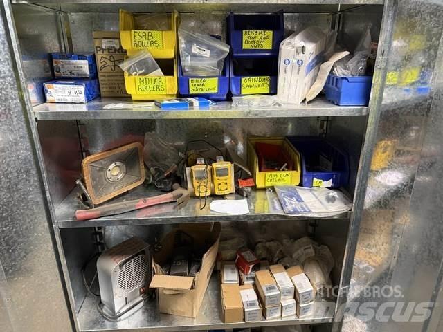  Tool Cabinet Будтехніка - Інші