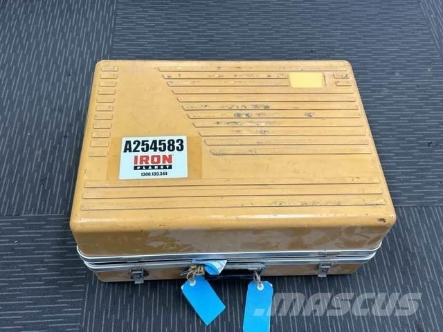 Topcon  Інше обладнання
