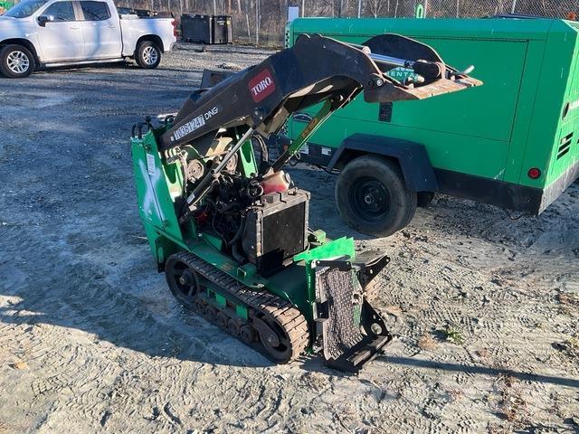 Toro 22323G Міні-навантажувачі