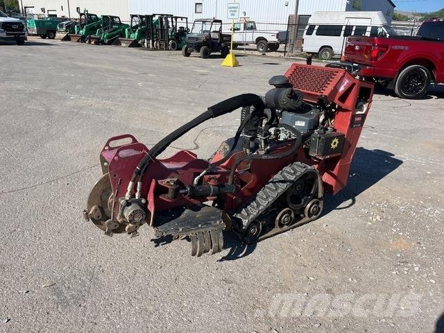 Toro 23208 Машини для подрібнення пнів
