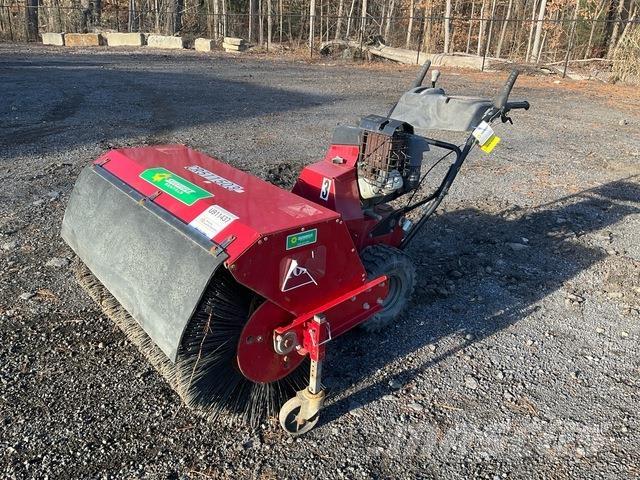 Toro 23740 Внутрішні підмітальні машини