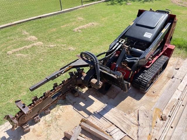 Toro TX427 Канавокопачі
