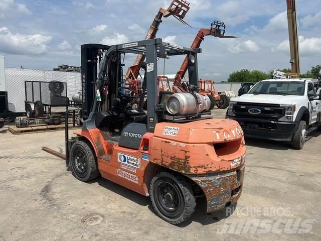 Toyota 7FGU35 Будтехніка - Інші