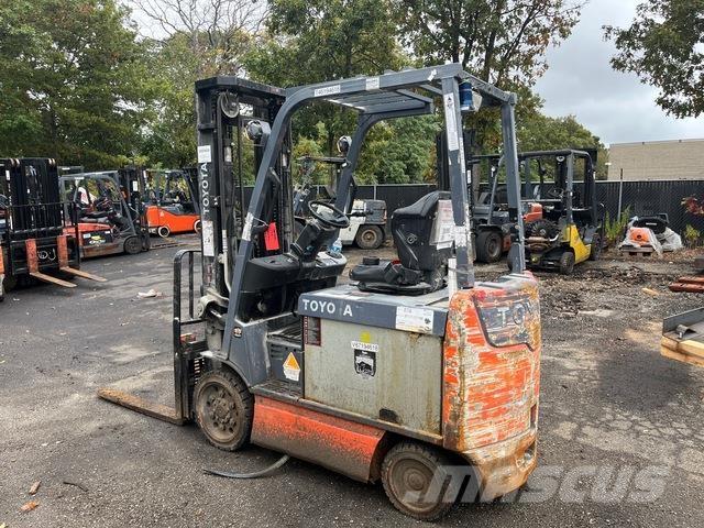 Toyota 8FBCU30 Електронавантажувачі