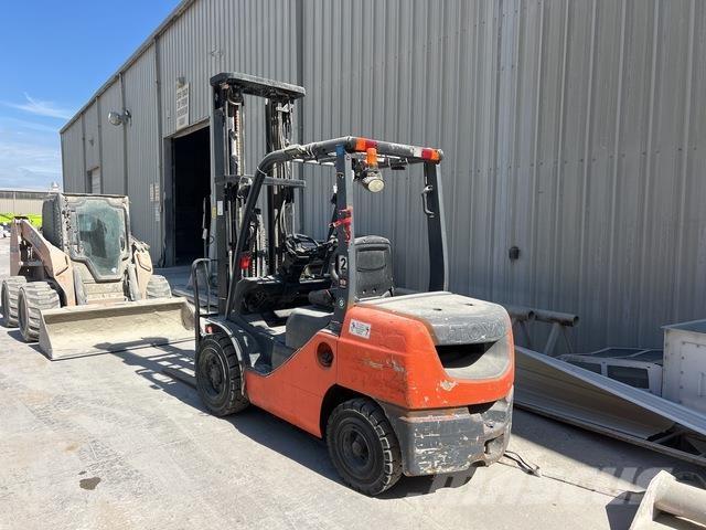 Toyota 8FDU32 Інше