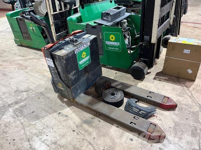 Toyota 8HBW23 Ручні гідравлічні візки