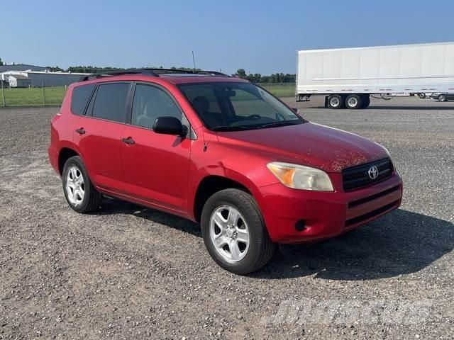 Toyota RAV4 Автомобілі