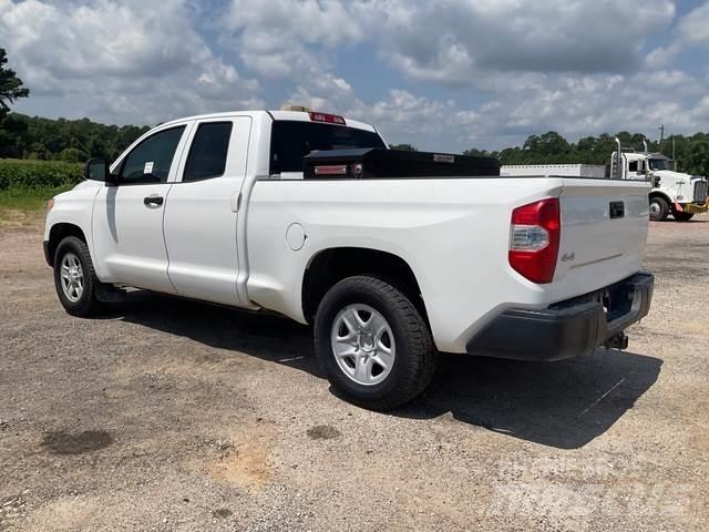 Toyota Tundra Інше
