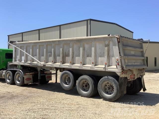 Travis S102 Самоскиди