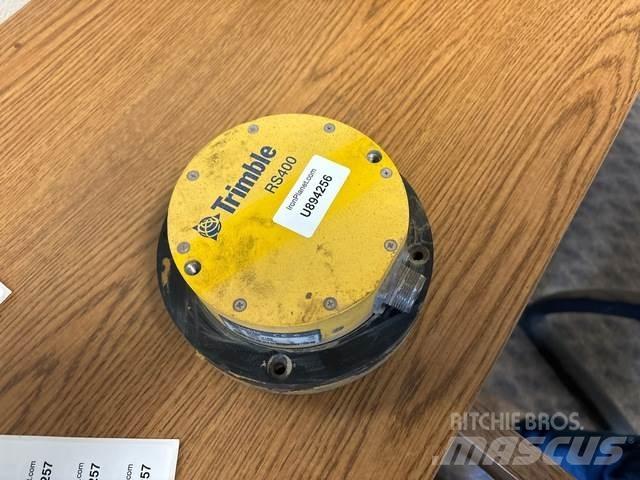 Trimble RS400 Будтехніка - Інші
