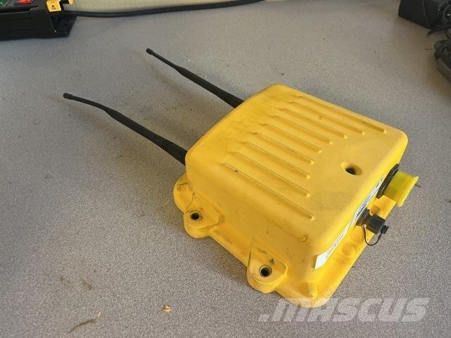 Trimble SNR910 Будтехніка - Інші