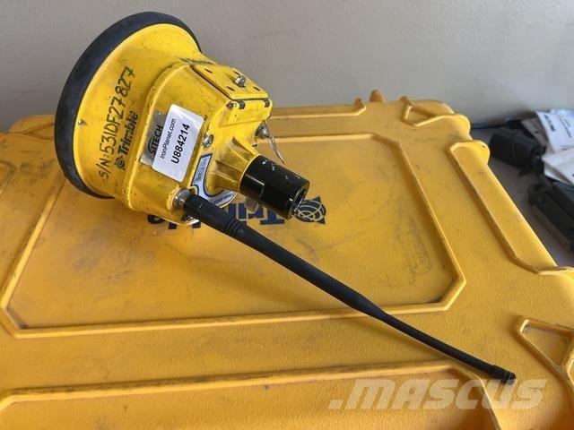 Trimble SPS985 Будтехніка - Інші