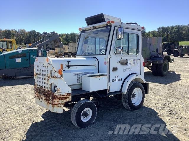  Tug MA40-36 Тягачі колісні