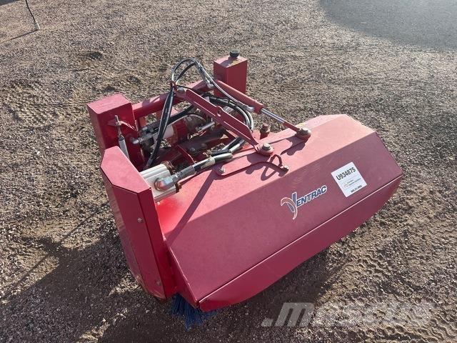 Ventrac NJ380 Щітки