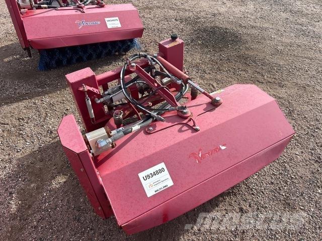 Ventrac NJ380 Щітки