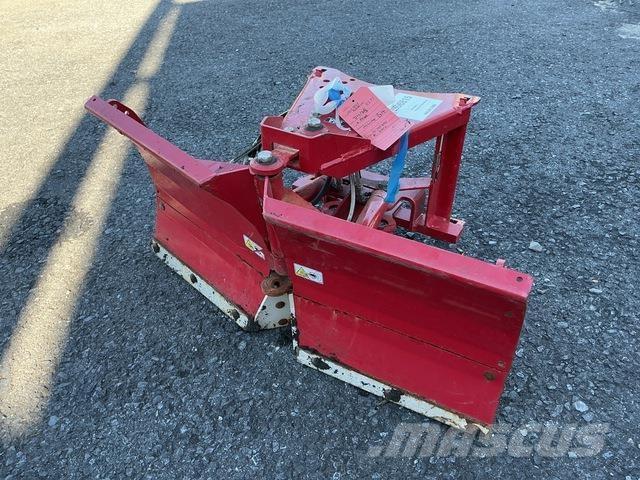 Ventrac NV360 Снігоочищувальні ножі та плуги