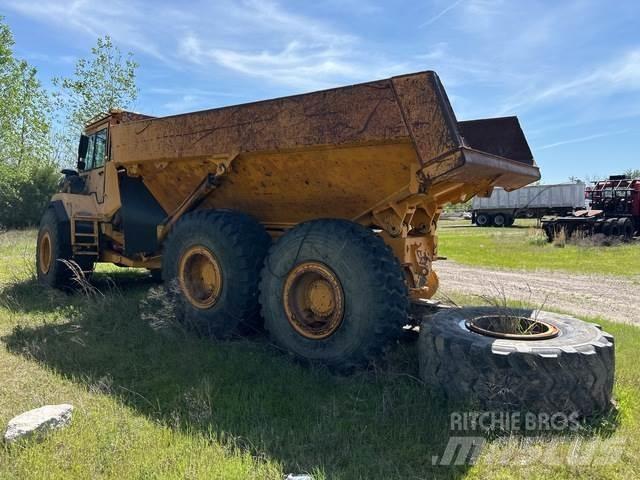 Volvo A25C 6x6 Зчленовані самоскиди