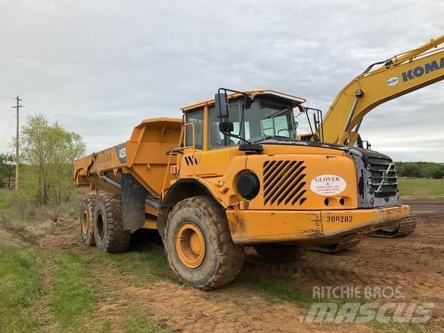 Volvo A25D Зчленовані самоскиди