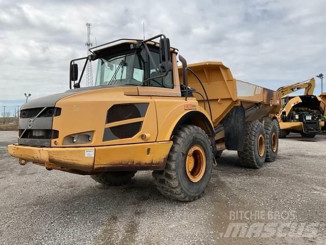 Volvo A25F Зчленовані самоскиди