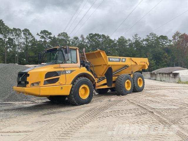 Volvo A25F Зчленовані самоскиди