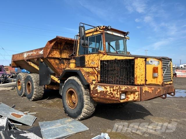 Volvo A30C Зчленовані самоскиди